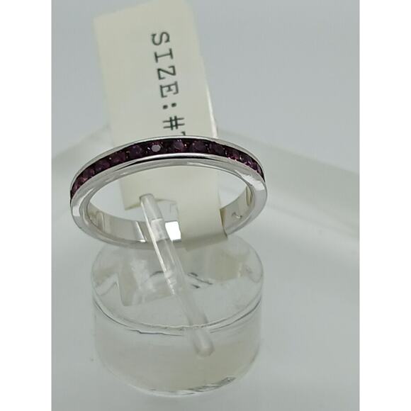 Vintage Ruby Red Crystal Band Eternity Anniversary Ring Size 7 New With Tag - Picture 1 of 5